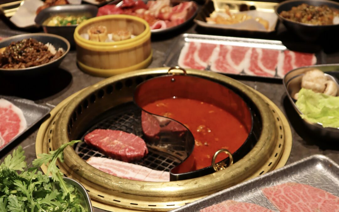 VEGAS DINING NEWS: Woe Nellie’s, OG Lotus of Siam to Rebloom
